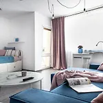 Wlochy Ratusz Lovely Apartment